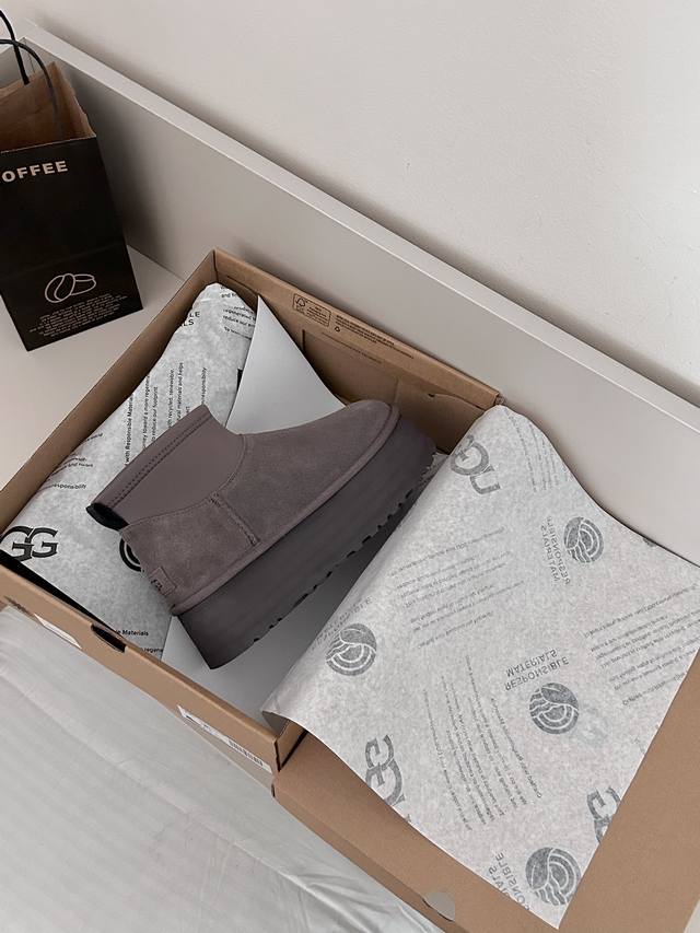 G . 1168170 Classic Mini Dipper Boots 24 New Women's Casual Comfort Classic Dipp