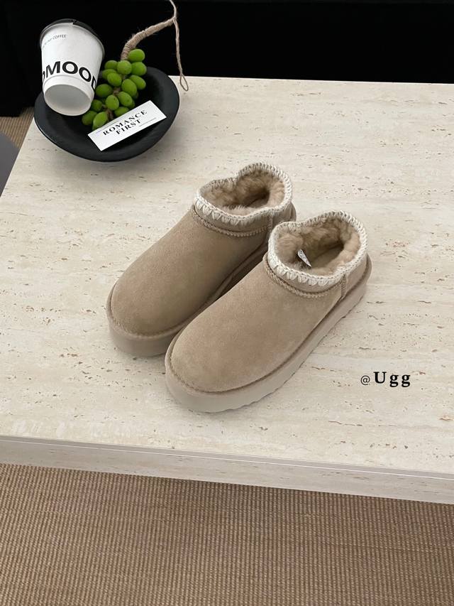 Ugci Thick-Soled Wool Slip-On Shoes Made with Longfeng Grade A Sheepskin, These