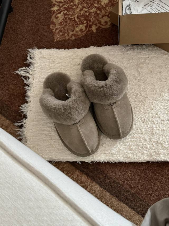 Ugg All-Season Flat Casual Fashionable Comfortable Versatile Slippers #Versatile