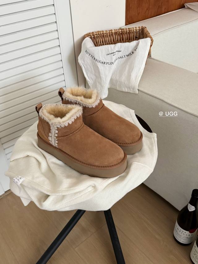 Ugg Mini Platform Leather Shoes | Knitted A-Grade Sheepskin + Hand-Knitted Yarn,