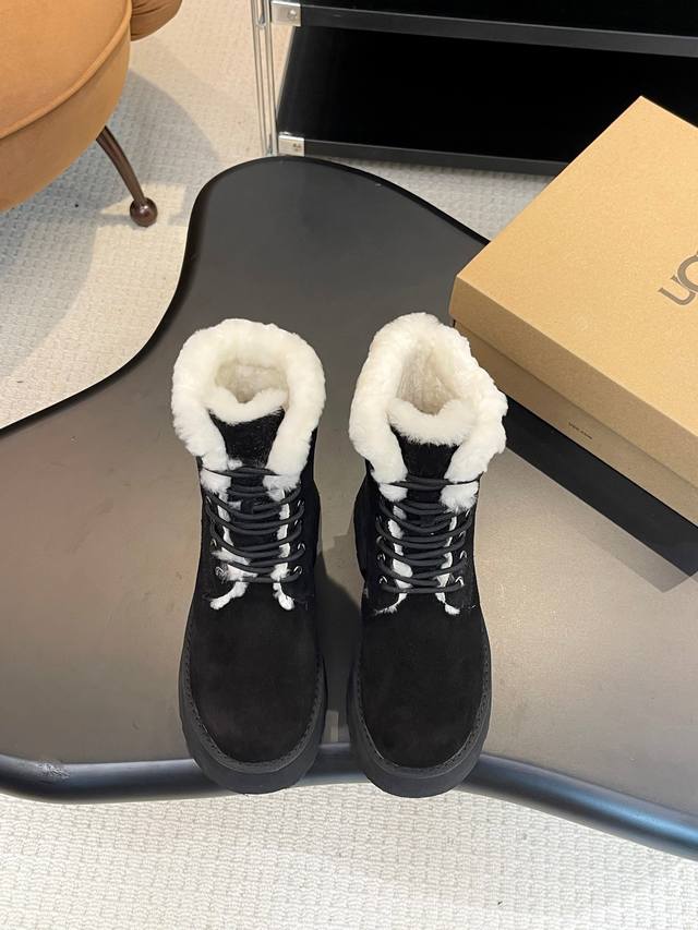 A must-have item for winter, and its versatility is 100% amazing! 1. Upper: Prem