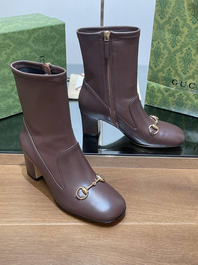 Gucci high-end boutique, Gucci early autumn new style horsebit elastic boots, cl