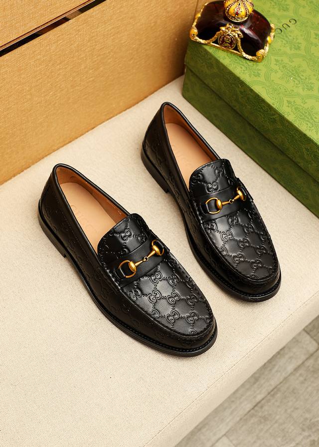 Product Brand: Gucci Casual Leather Shoes True to Size: 38-44, 45 (Custom Made)
