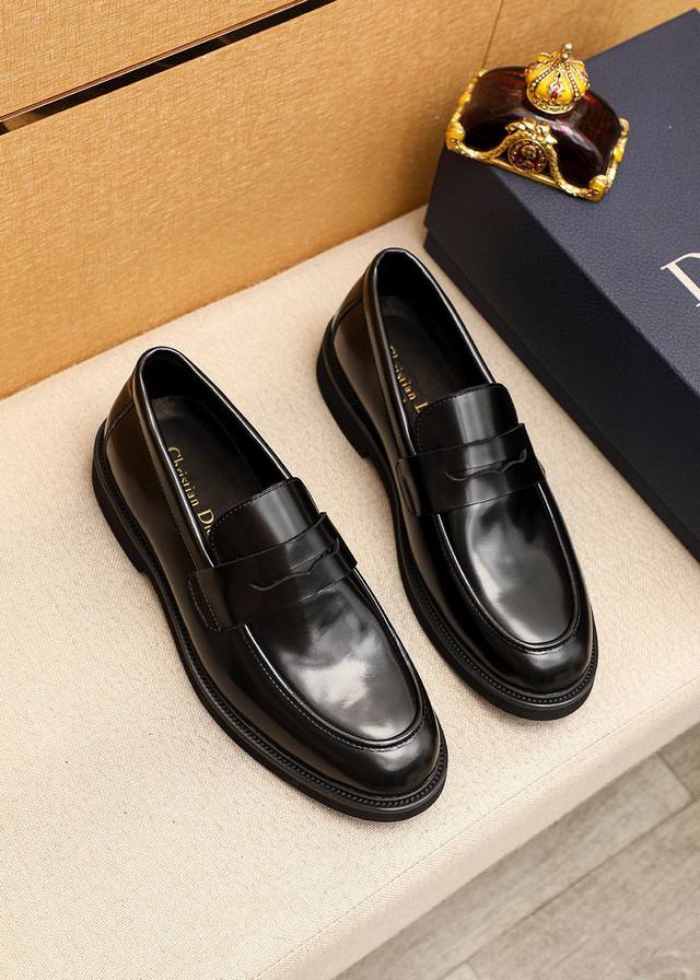Product Trademark: Dior Casual Leather Shoes True to Size: 39-44, 38.45 (Made to