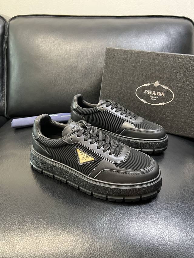 High-quality Prada craftsmanship, same as Prada boutiques, original factory conf