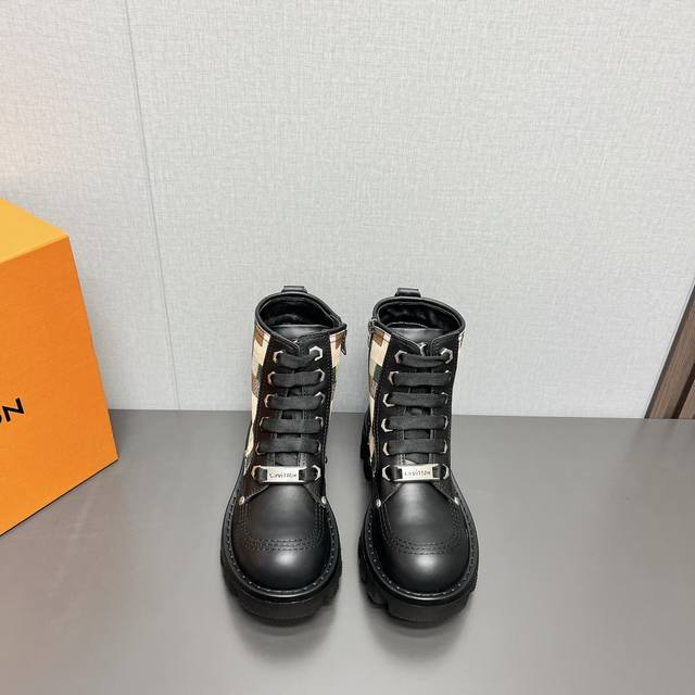 Couple's Boots (L*V) Autumn/Winter Newest Short Boots Series (L*V) Thick-soled Z