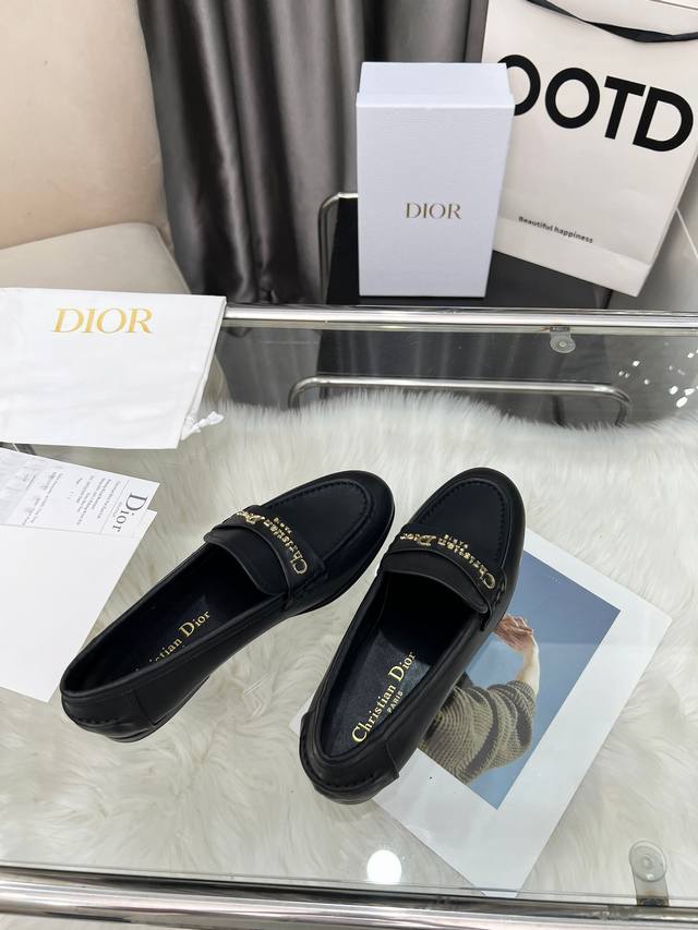 Dior Spring/Summer New Ultralight Loafers. A brand new design aiming to create a
