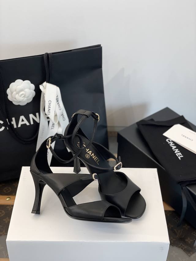 Dongguan-made * Chanel's latest Jennie-style 8.5cm rhinestone buckle strappy hig