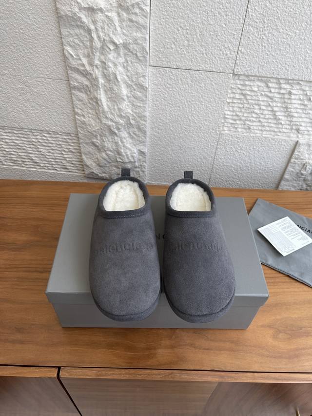 Top-tier version: Balenciaga 25Ss Autumn/Winter New Alaska Soft Thin-soled Mules