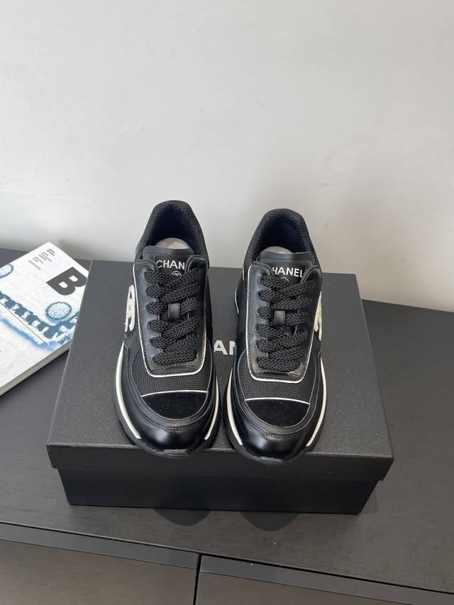 Chanel's most anticipated high-heeled platform sneakers of 2025. Love at first s