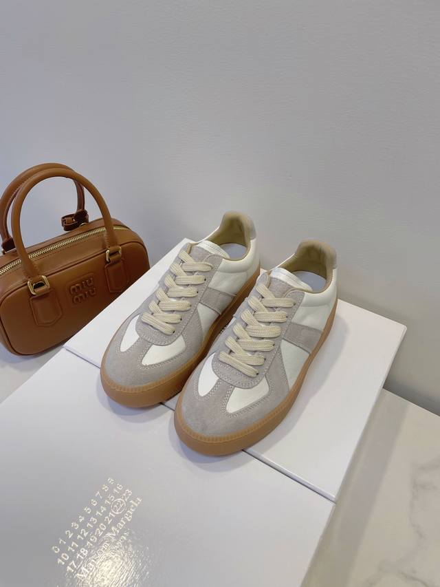 Madison Margiela with Song Yanfei, Wang Luodan, and Faye Wong! Madison Margiela