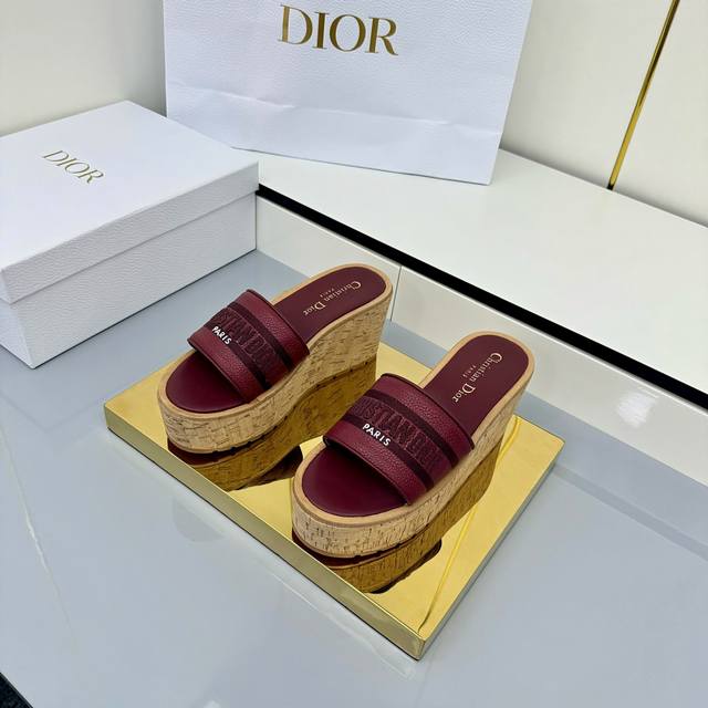 Factory Price P Dior Dway Striped Platform Embroidered Fur Sandals These Dway pl