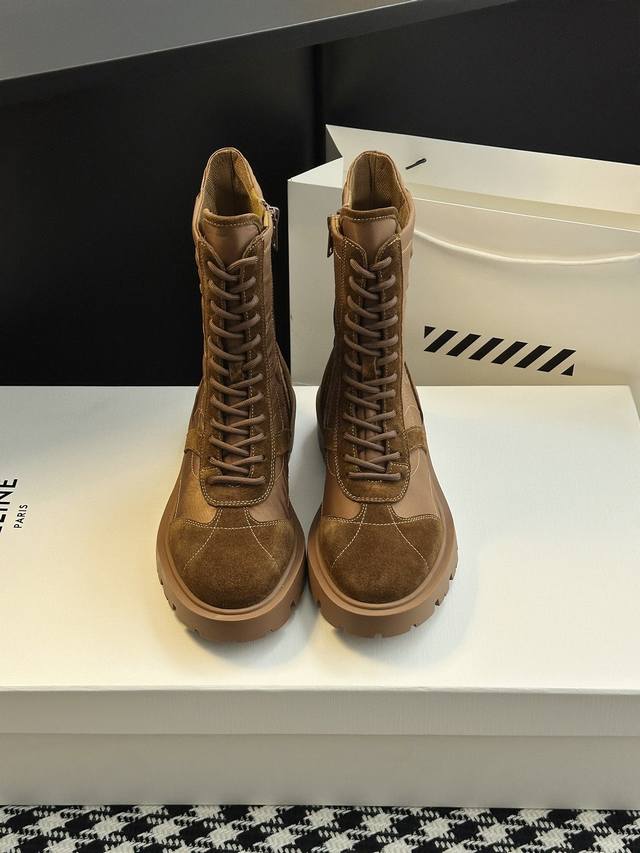 New Celine Lace-up Martin Boots Looks like a genuine product without any issues,
