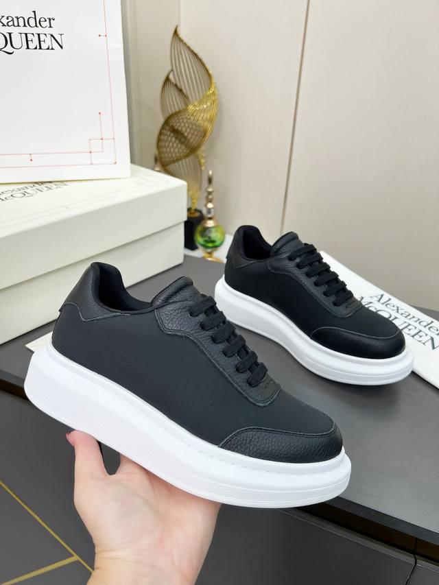 Alexander McQueen Couple Shoes Size: Women's 35-40, Men's 39-44, Men's 45. Custo