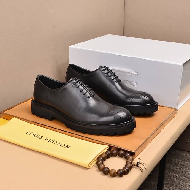 Water-dyed Louis Vuitton* High-end Louis Vuitton 23-year-old boutique latest sty