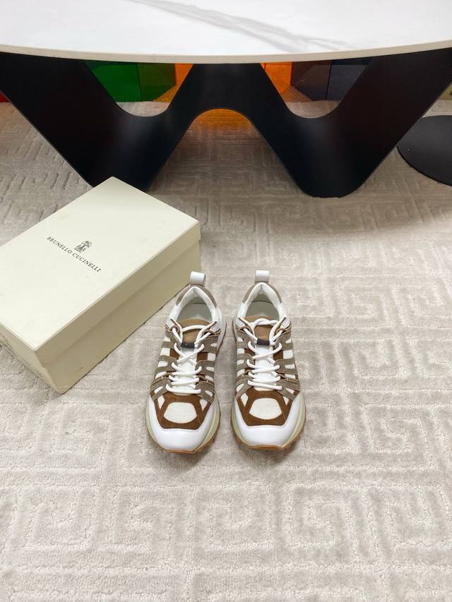 Factory direct women's and men's shoes! Niche trendy brand couple's style! Brune