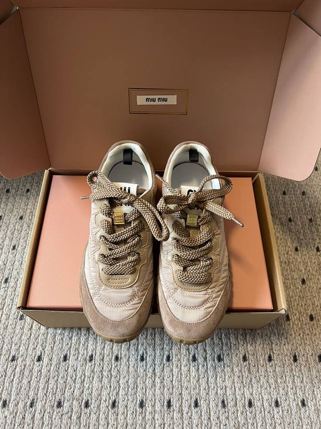 Dongguan-made, high-quality Miu Miu 25Fw Deck Shoes, new patchwork casual sneake