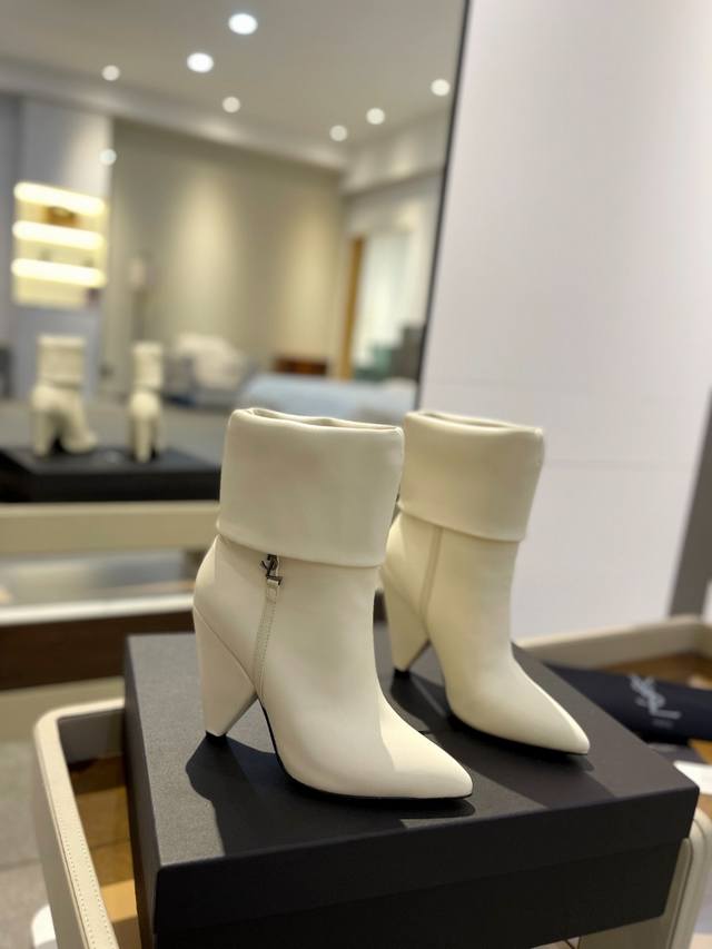 Price P: 2025 Bestselling Saint Laurent Autumn/Winter New Arrivals Saint Laurent