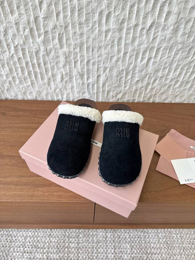 G319 Miumiu 25Ss Autumn/Winter Runway Style Solid Wood Sole Wool Platform Slippe