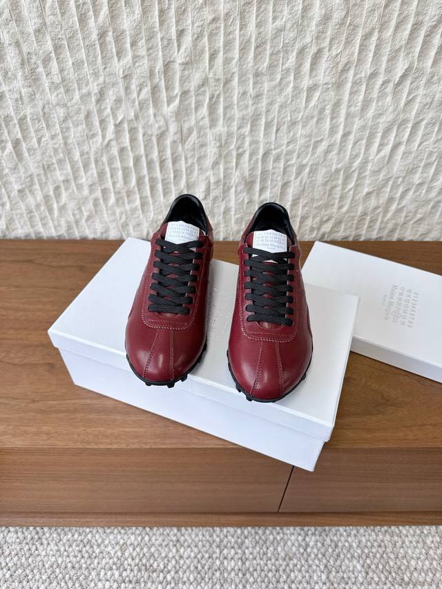 G279 Maison Margiela 25Ss Autumn/Winter New Couple Style Sprinters (Training Sho