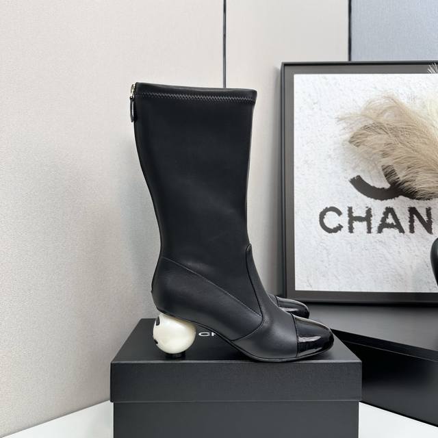 2025 Chanel Ankle Boots, a must-have item for this fall/winter season!! Chanel's
