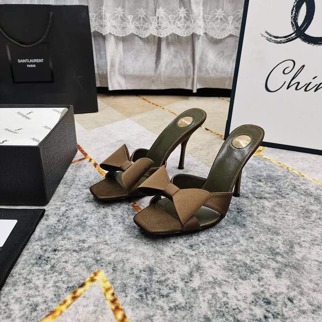 New Arrival: YSL Top-Tier High-Version 2025 Official Website Synchronized New Bo