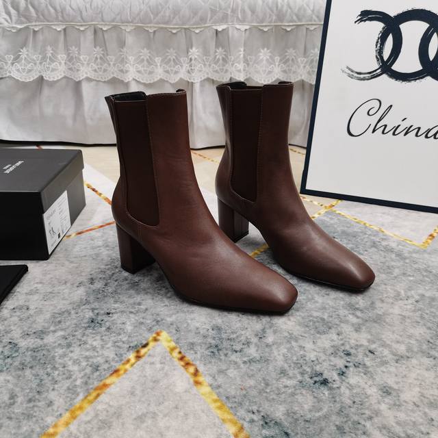 New 2025 Elastic Band Slip-on Boots Perfect details Delicate sheepskin insole Aa