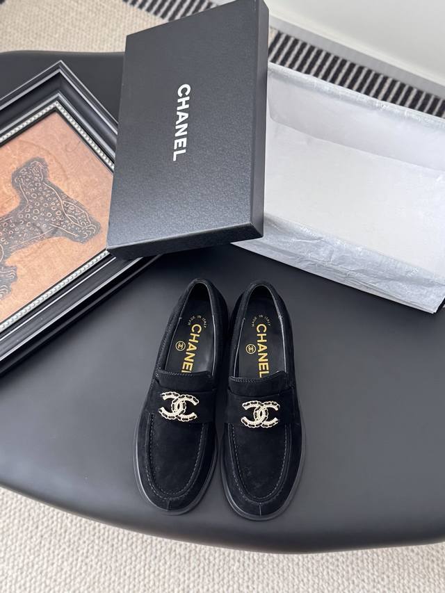 Chanel 25K New Loafers This season's loafers are quite classic Retro, stylish, a