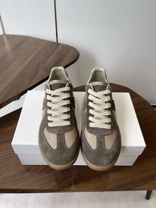 Maisonmargiela Mm6 Maisonmargiela 25 New Color Couple Style German Training Shoe
