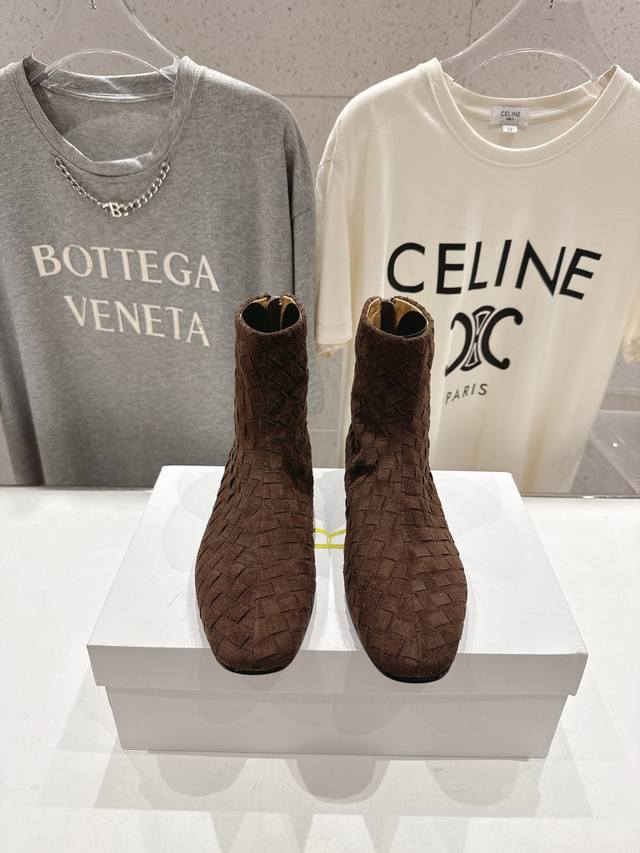 High-quality factory-made The Row 2025 Autumn/Winter popular flat minimalist ank