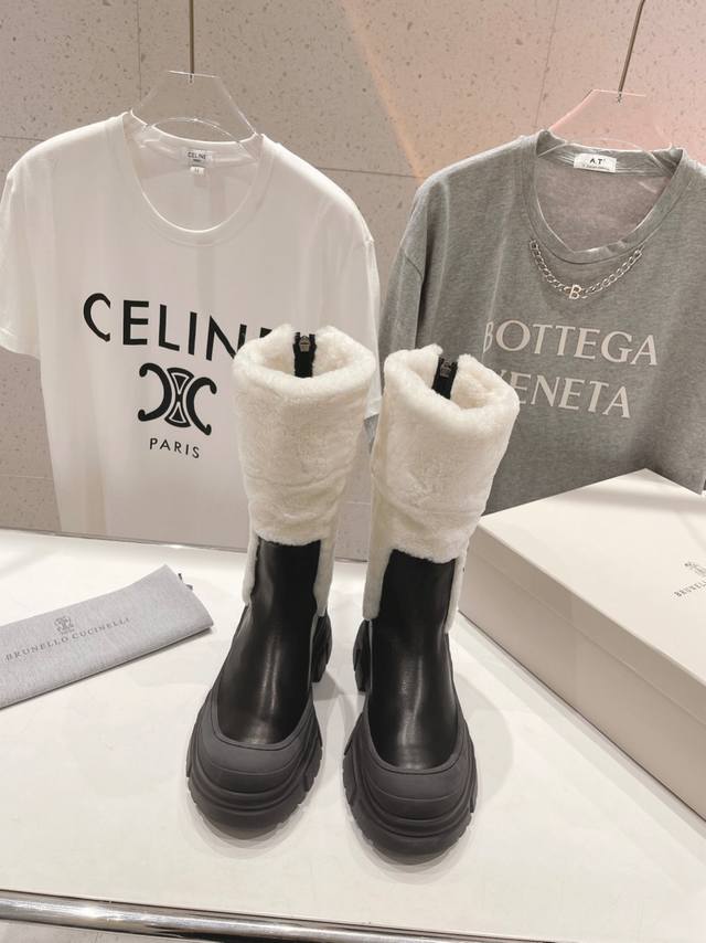 High-quality factory-made Brunello Cucinelli F059 new Autumn/Winter boots. Brune