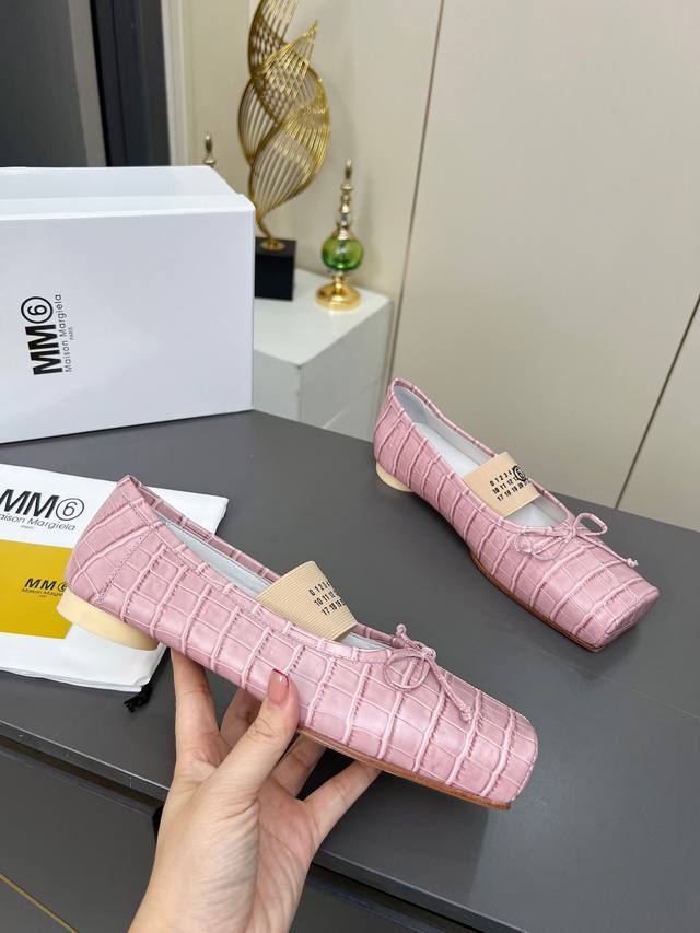 Maggie's latest ballet flats are from the genius designer brand, a mid-range lux