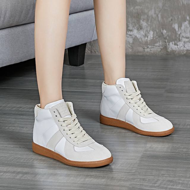 High-end version 35-44 couple's style | German training casual sneakers, a geniu