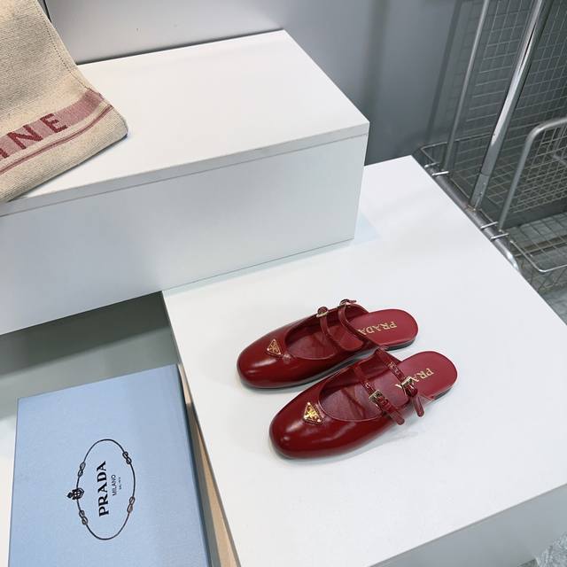 High-quality factory direct! Top-quality Prada classic triangle logo Mary Jane f