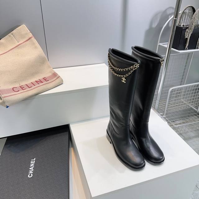 High-quality factory-made long boots! Top quality, welcome to compare! Chanel 25