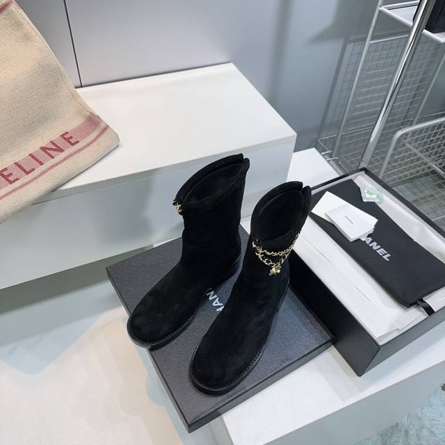 High-quality factory-made ankle boots! Top quality, welcome to compare! Chanel 2