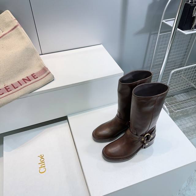 High-quality factory! Top-quality Chloe 2025 Autumn/Winter new retro motorcycle High-quality factory! Top-quality Chloe 2025 Autumn/Winter new retro motorcycle