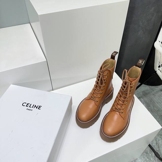 High-quality factory-made leather and fabric uppers! Top-quality Celine 25Ss Fal