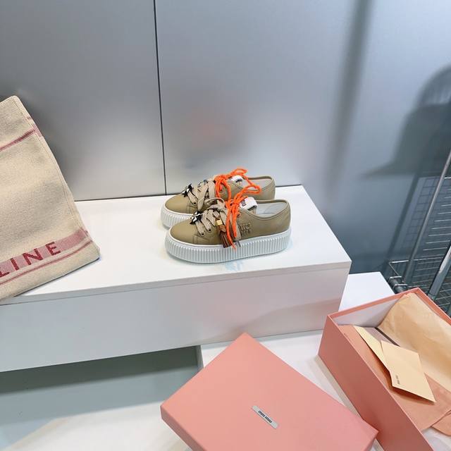 High-quality factory release! Top-quality Miu Miu 2025 Fall/Winter flagship stor