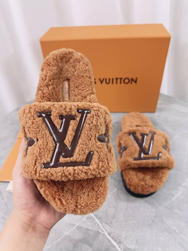 Louis Vuitton (LV) New Wool Slippers - Soft and Fine Wool, Top Quality Pure Wool