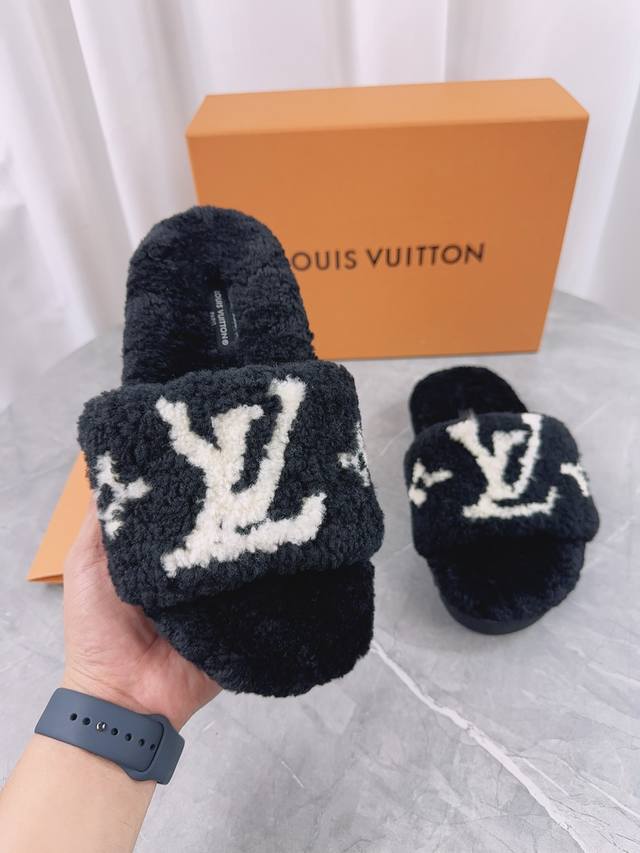 Louis Vuitton (LV) New Wool Slippers - Soft and Fine Wool, Top Quality Pure Wool