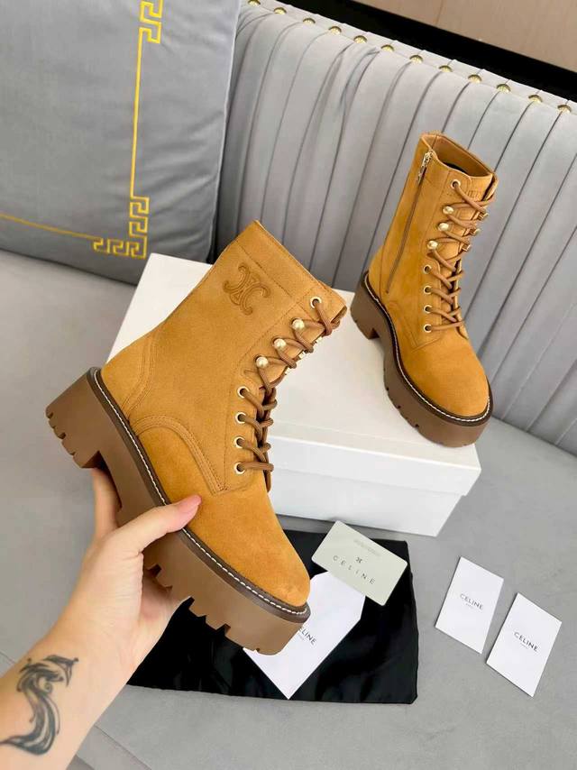 Celine 2025 Fall/Winter New Arrival Thick-Soled Timberland Dr. Martens Boots Sup