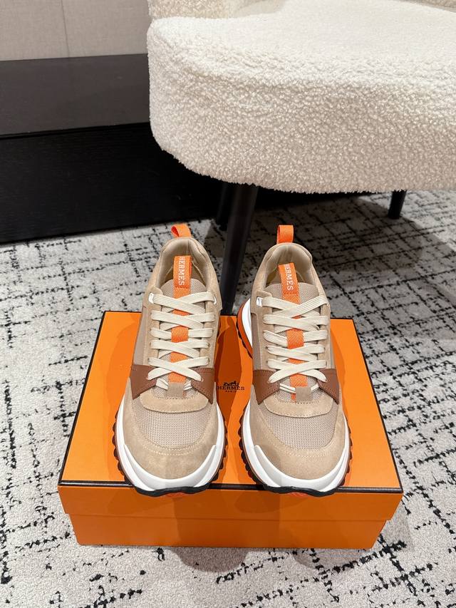 Men's Hermes 25 Leader New Round Toe Lace-up Low-top Sporty Casual Shoes. New ar