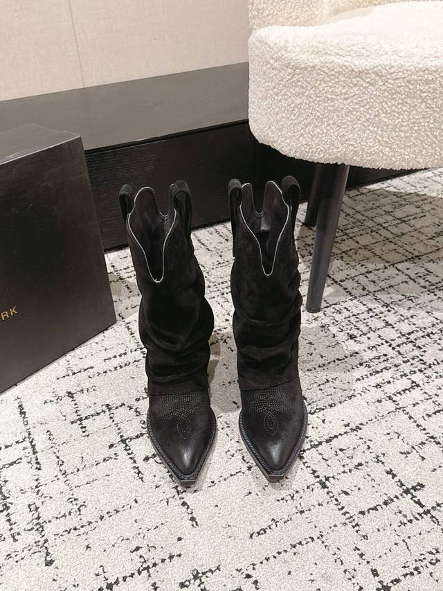 R13 25 Autumn/Winter New Arrival Retro Western Boots The retro suede pleated des