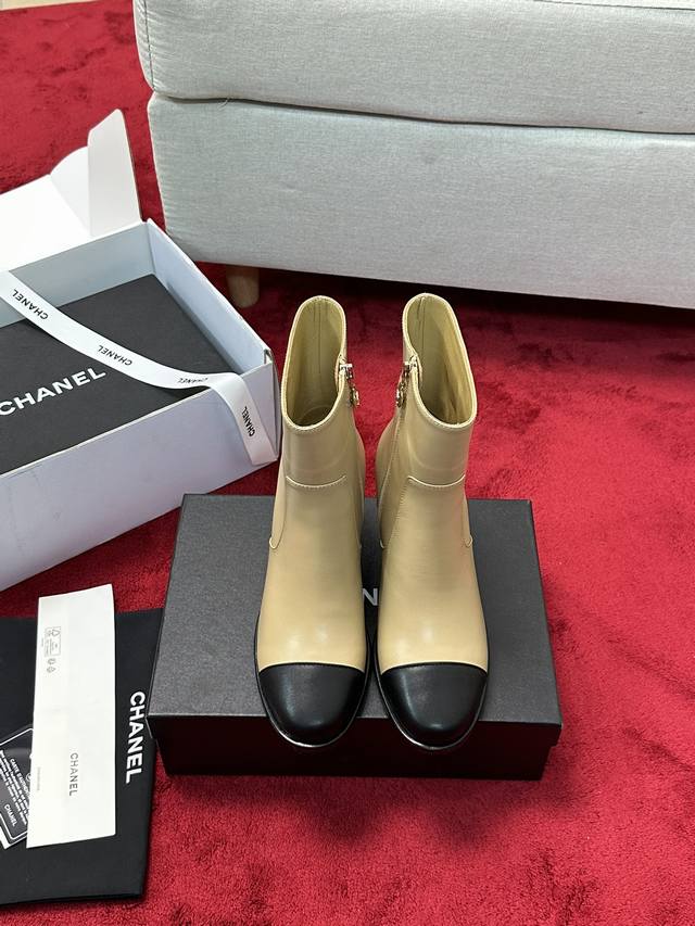 Factory direct top-tier version, same style as Chanel's official website. New Ch