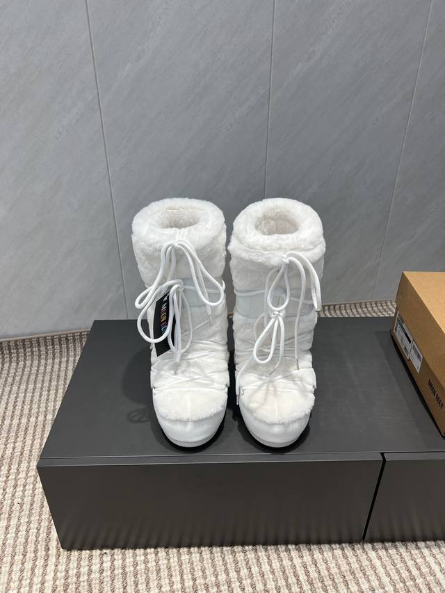 Factory Direct: Exclusive Top-Tier Version, Newly Upgraded Version Moon Boot 202