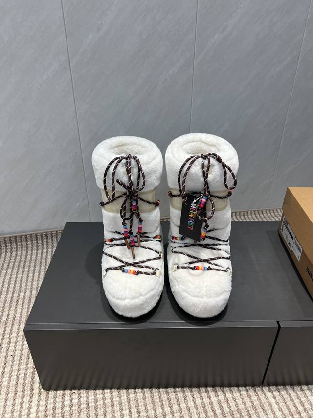 Factory Direct: Exclusive Top-Tier Christmas Version, Newly Upgraded Version Moo