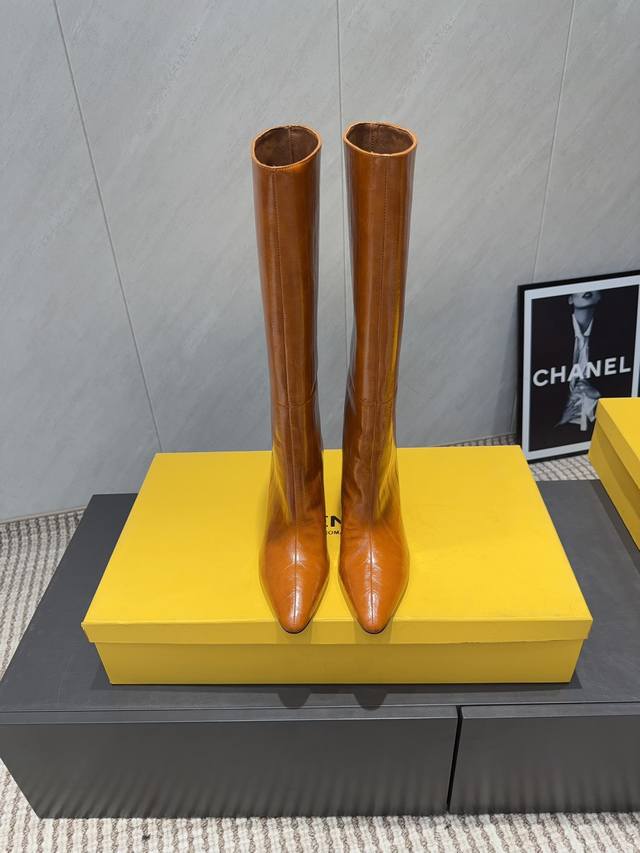 Factory: Exclusive Top-Tier Version F*Endi 2025 VS Latest Fashion Hot Shoe Serie