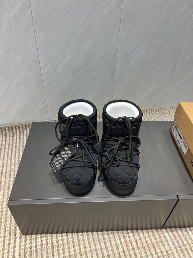 Factory Direct: Embossed Exclusive Top-Tier Version Newly Upgraded Version Moon