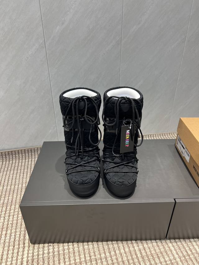 Factory Direct: Embossed Exclusive Top-Tier Version Newly Upgraded Version Moon